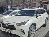 Toyota Highlander 2024 года за 26 777 000 тг. в Актау – фото 3