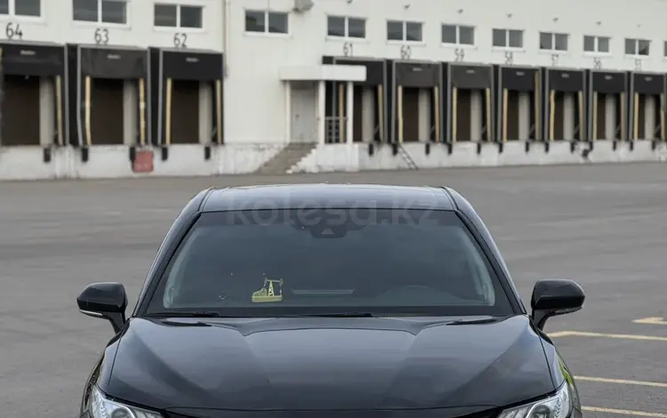 Toyota Camry 2022 года за 17 000 000 тг. в Караганда