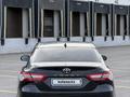 Toyota Camry 2022 года за 17 000 000 тг. в Караганда – фото 4