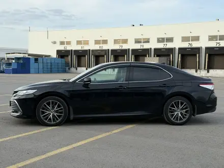 Toyota Camry 2022 года за 17 000 000 тг. в Караганда – фото 5