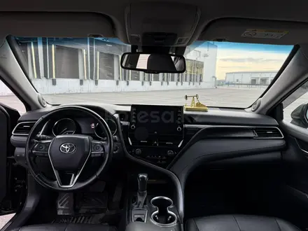 Toyota Camry 2022 года за 17 000 000 тг. в Караганда – фото 6