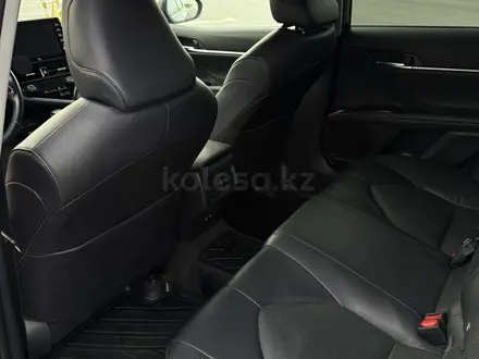 Toyota Camry 2022 года за 17 000 000 тг. в Караганда – фото 9
