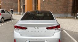 Hyundai Sonata 2020 годаүшін8 500 000 тг. в Астана – фото 2