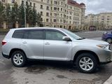 Toyota Highlander 2013 года за 11 800 000 тг. в Астана – фото 2