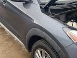 Hyundai Tucson 2017 года за 6 500 000 тг. в Уральск – фото 2
