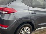 Hyundai Tucson 2017 года за 6 500 000 тг. в Уральск – фото 3