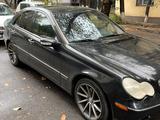 Mercedes-Benz C 240 2003 годаfor3 200 000 тг. в Алматы – фото 3