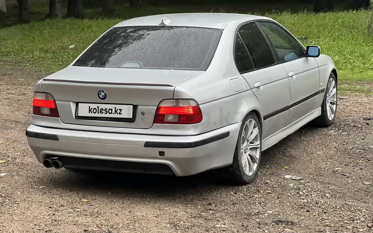 BMW 525 2001 годаfor4 200 000 тг. в Алматы