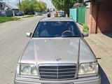 Mercedes-Benz E 280 1994 года за 2 500 000 тг. в Астана