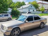 Mercedes-Benz E 280 1994 года за 2 500 000 тг. в Астана – фото 2