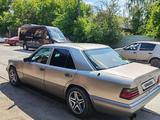 Mercedes-Benz E 280 1994 года за 2 500 000 тг. в Астана – фото 4
