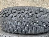 Пара зимние шипованные шины 215/60/17 215/60R17. за 55 000 тг. в Алматы – фото 2
