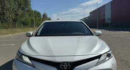 Toyota Camry 2020 годаfor13 500 000 тг. в Павлодар – фото 2