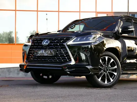 Lexus LX 570 2021 года за 63 500 000 тг. в Алматы – фото 2