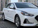 Hyundai Sonata 2019 года за 9 000 000 тг. в Шымкент – фото 4