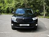 Toyota Highlander 2012 года за 15 000 000 тг. в Усть-Каменогорск