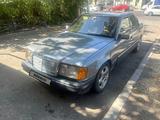 Mercedes-Benz E 230 1992 годаfor1 500 000 тг. в Шымкент – фото 5