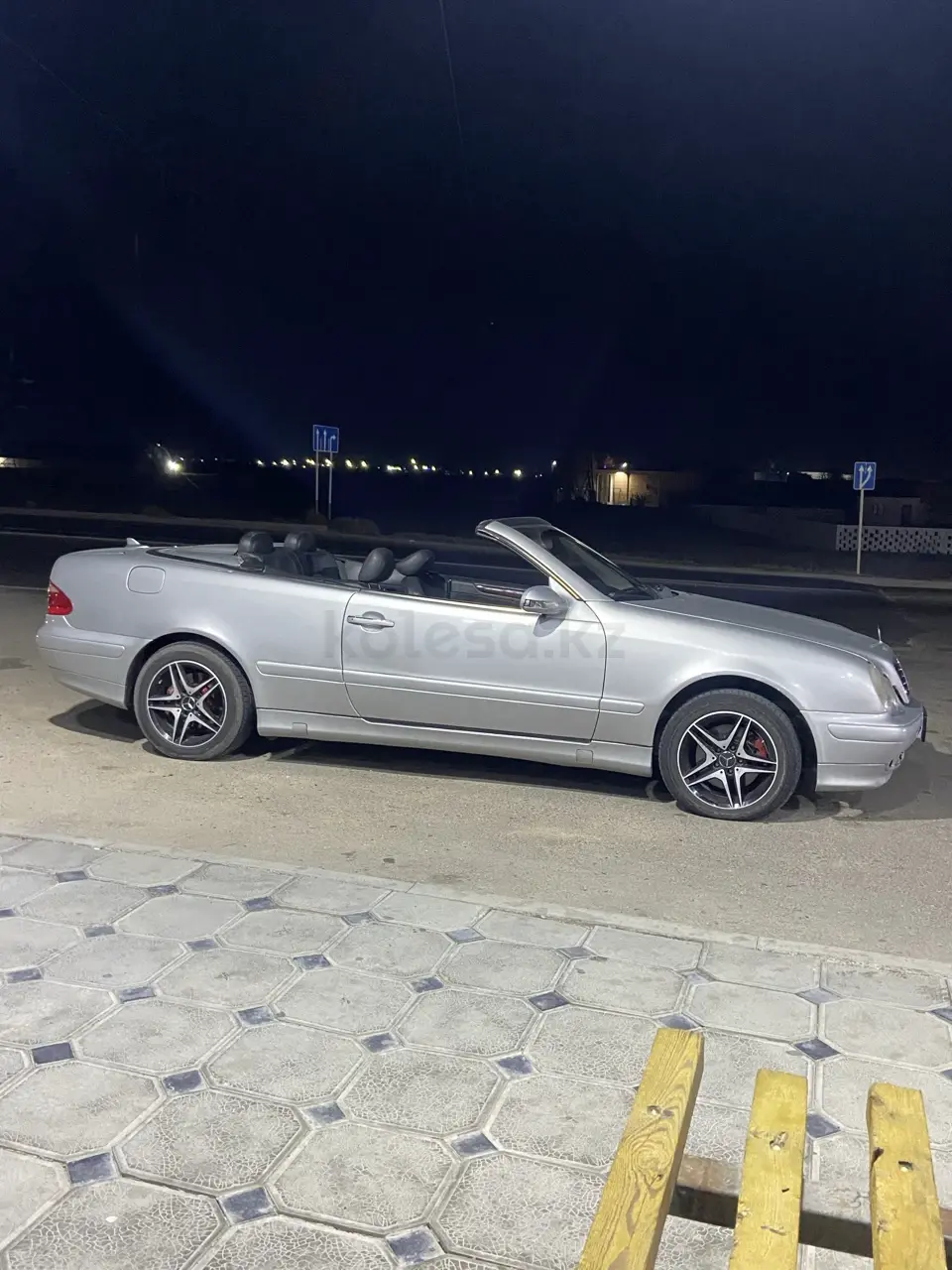 Mercedes-Benz CLK-Class, 2002