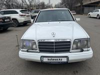 Mercedes-Benz E 320 1994 года за 3 700 000 тг. в Алматы