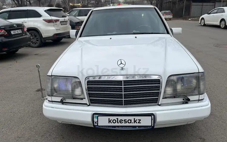 Mercedes-Benz E 320 1994 года за 3 700 000 тг. в Алматы
