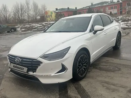 Hyundai Sonata 2021 года за 12 500 000 тг. в Алматы – фото 4