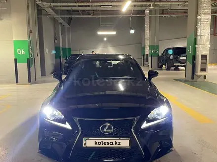 Lexus IS 200 2016 года за 12 900 000 тг. в Алматы – фото 3