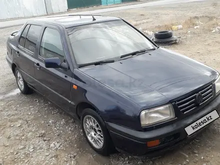Volkswagen Vento 1994 годаүшін1 500 000 тг. в Кызылорда – фото 2