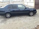 Volkswagen Vento 1994 года за 1 500 000 тг. в Кызылорда – фото 5