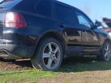 Porsche Cayenne 2004 года за 1 200 000 тг. в Алматы – фото 3