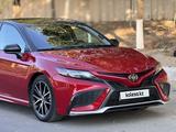 Toyota Camry 2021 годаүшін11 500 000 тг. в Шымкент – фото 2