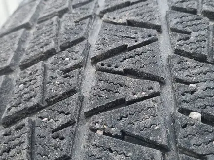 Зимние шины Bridgestone Blizzak DMV1 за 11 000 тг. в Талдыкорган – фото 3