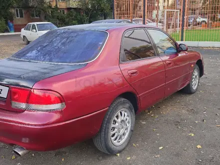 Mazda 626 1994 года за 1 100 000 тг. в Семей – фото 4