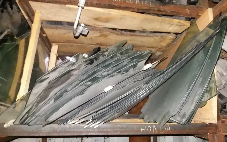 Стеклоүшін8 000 тг. в Алматы
