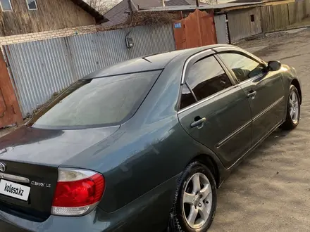 Toyota Camry 2002 года за 4 000 000 тг. в Семей – фото 2