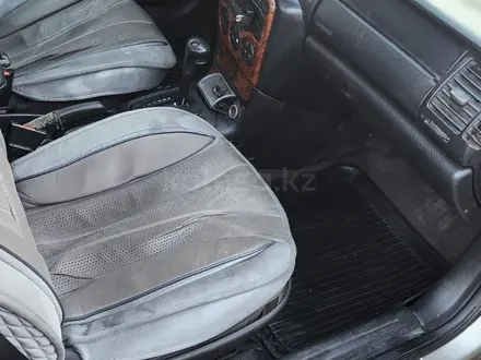 Opel Vectra 1997 года за 1 300 000 тг. в Актобе – фото 5