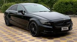 Mercedes-Benz CLS 500 2013 годаfor12 000 000 тг. в Актау