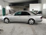 Mercedes-Benz E 320 2002 года за 4 600 000 тг. в Шымкент – фото 4