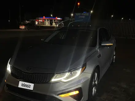 Kia Optima 2018 года за 6 500 000 тг. в Уральск – фото 3