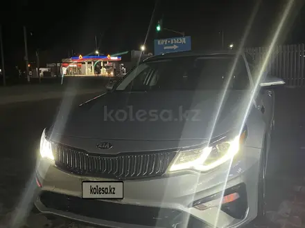 Kia Optima 2018 года за 6 500 000 тг. в Уральск