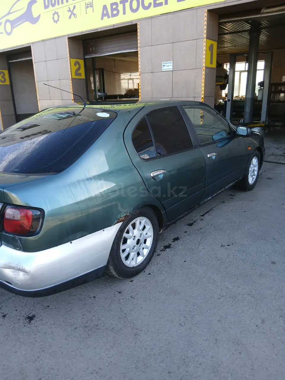 Nissan Primera, 2001