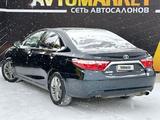 Toyota Camry 2015 годаүшін6 850 000 тг. в Атырау – фото 5