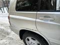 Toyota Highlander 2004 годаүшін8 500 000 тг. в Алматы – фото 18