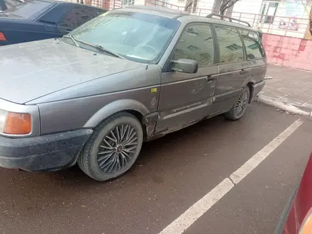 Volkswagen Passat 1991 года за 1 000 000 тг. в Астана – фото 17