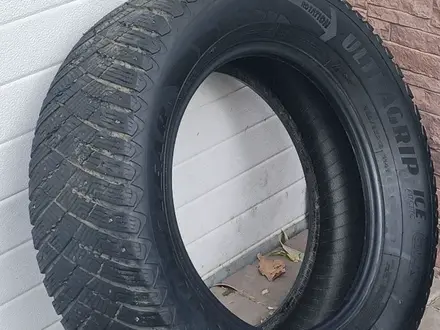 Резину (Германия) Goodyear Ultra Grip за 120 000 тг. в Актобе – фото 2