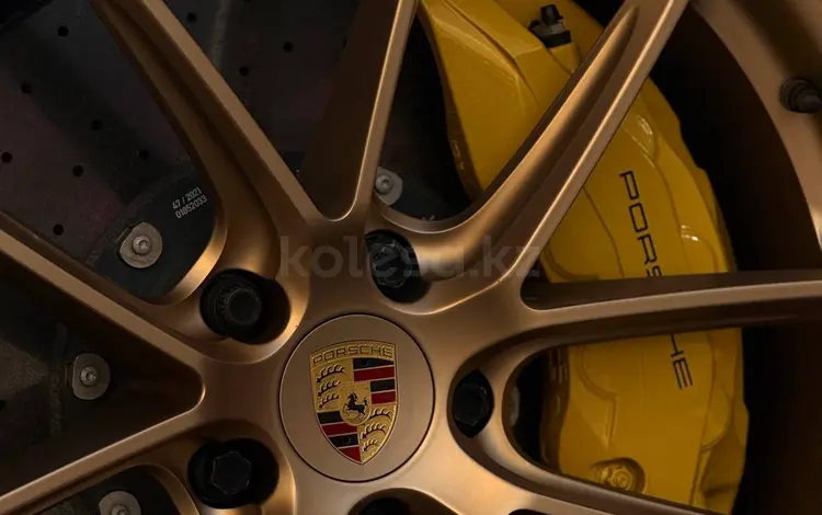 Диски с шинами на Porsche Cayenne Turbo gt за 3 000 000 тг. в Алматы