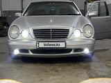 Mercedes-Benz E 55 AMG 2001 года за 4 500 000 тг. в Атырау – фото 4