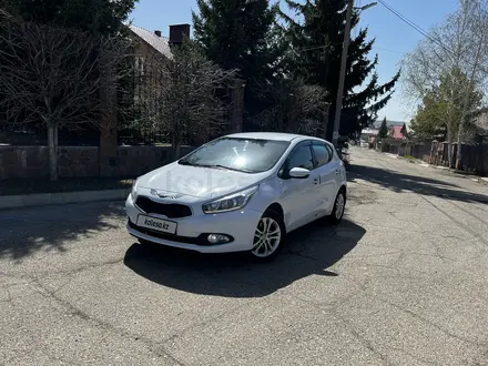 Kia Cee'd 2013 года за 6 900 000 тг. в Усть-Каменогорск – фото 2