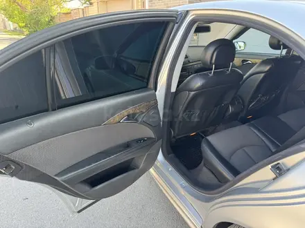 Mercedes-Benz E 320 2005 года за 6 800 000 тг. в Шымкент – фото 4
