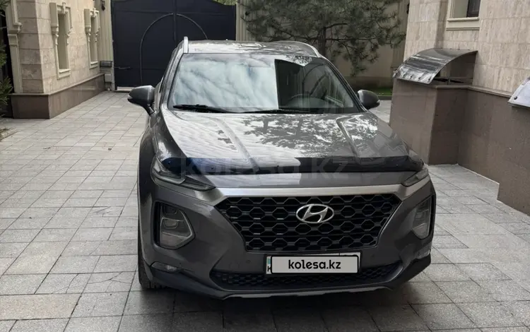 Hyundai Santa Fe 2020 года за 11 000 000 тг. в Алматы