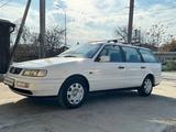 Volkswagen Passat 1995 годаүшін2 800 000 тг. в Шымкент